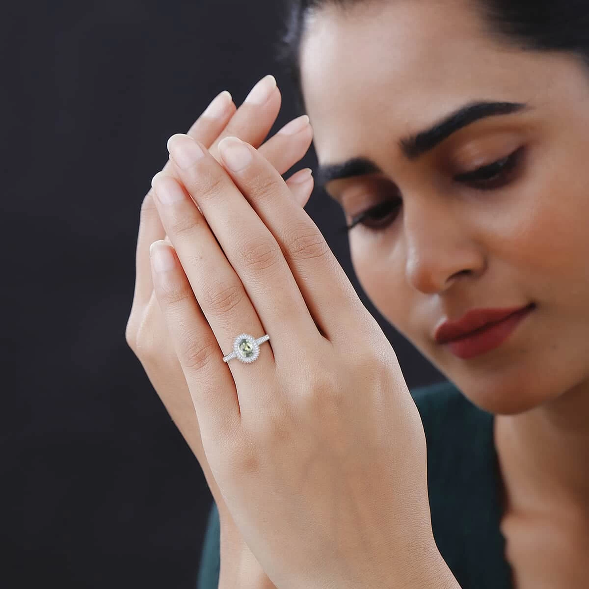 Luxoro 14K White Gold AAA Narsipatnam Alexandrite, Diamond (0.33 Cts) Halo Ring 1.25 Ctw 5 Luxoro 14K White Gold AAA Narsipatnam Alexandrite, Diamond (0.33 Cts) Halo Ring 1.25 Ctw - Image 3