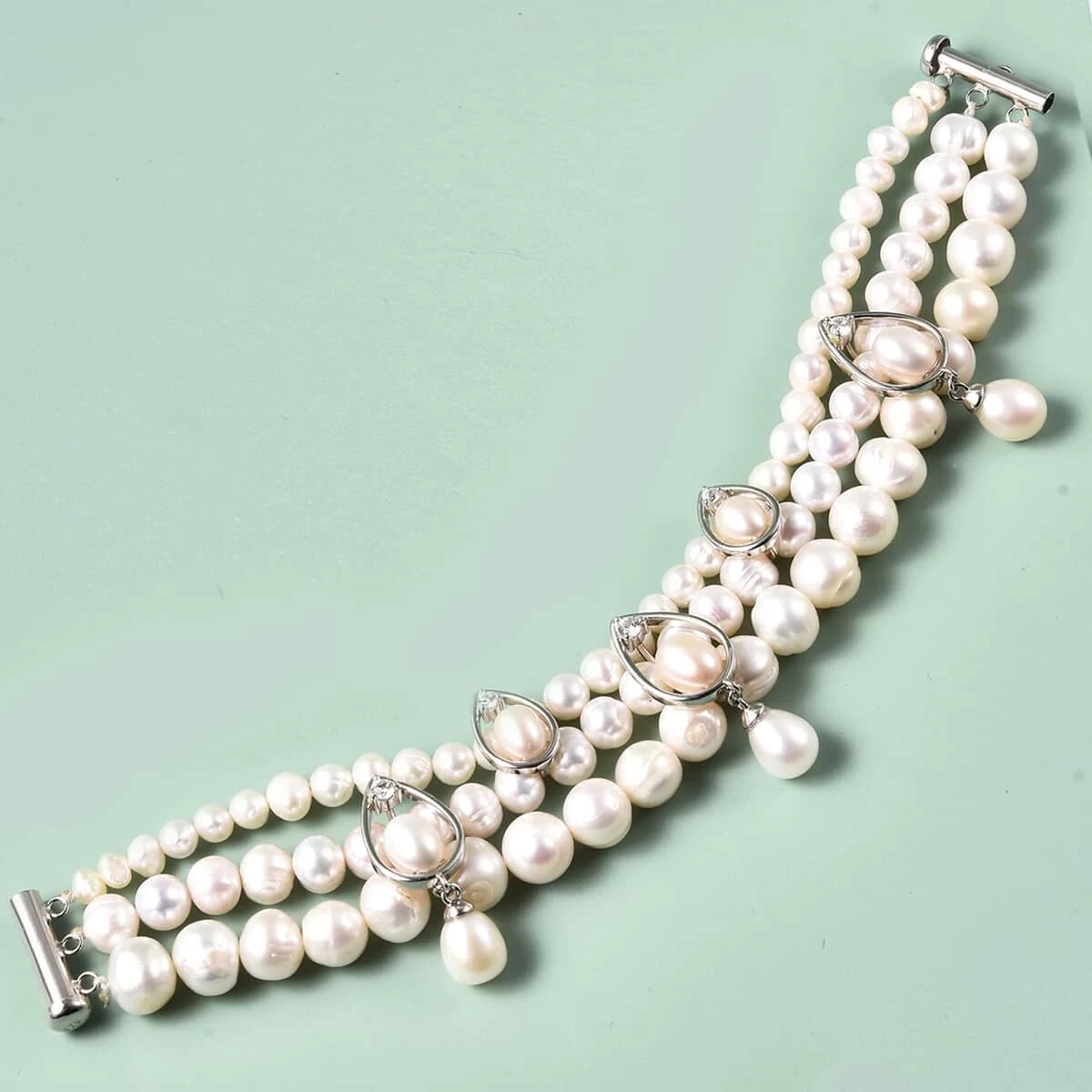 LucyQ Freshwater White Cultured Pearl And White Zircon Bracelet In Rhodium Over Sterling Silver (7.50 In) 9.40 Grams 0.50 Ctw 4 LucyQ Freshwater White Cultured Pearl And White Zircon Bracelet In Rhodium Over Sterling Silver (7.50 In) 9.40 Grams 0.50 Ctw - Image 2