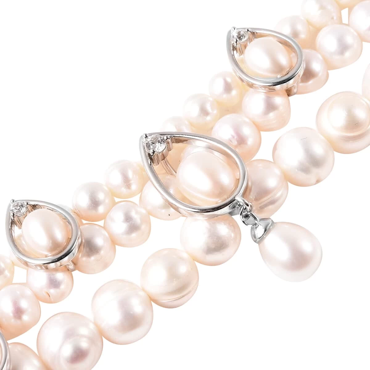 LucyQ Freshwater White Cultured Pearl And White Zircon Bracelet In Rhodium Over Sterling Silver (7.50 In) 9.40 Grams 0.50 Ctw 7 LucyQ Freshwater White Cultured Pearl And White Zircon Bracelet In Rhodium Over Sterling Silver (7.50 In) 9.40 Grams 0.50 Ctw - Image 5
