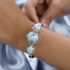 Larimar And Orissa Rhodolite Garnet Toggle Clasp Bracelet In Sterling Silver (7.25 In) 13.90 Grams 47.60 Ctw -Jewelry store 7253927 2