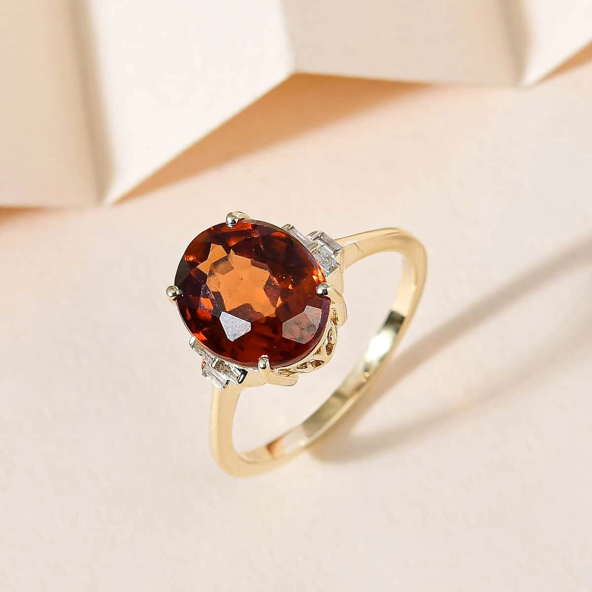 LUXORO 10K Yellow Gold Premium Sri Lankan Honey Garnet, Diamond Ring (2.20 G) 4.60 Ctw 4 LUXORO 10K Yellow Gold Premium Sri Lankan Honey Garnet, Diamond Ring (2.20 G) 4.60 Ctw - Image 2