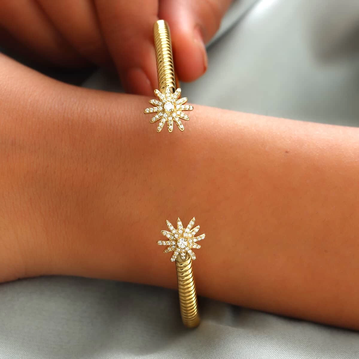 Tis The Season To Sparkle Jewelry Gift Set With Simulated Diamond Starburst Bangle Bracelet In 14K Yellow Gold Over Over Sterling Silver (7.25 In) 21.65 Grams 0.85 Ctw 7 Tis The Season To Sparkle Jewelry Gift Set With Simulated Diamond Starburst Bangle Bracelet In 14K Yellow Gold Over Over Sterling Silver (7.25 In) 21.65 Grams 0.85 Ctw - Image 5