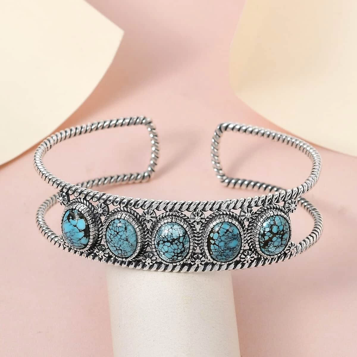 Artisan Crafted Blue Moon Turquoise Cuff Bracelet In Sterling Silver (7.25 In) 15.00 Ctw 4 Artisan Crafted Blue Moon Turquoise Cuff Bracelet In Sterling Silver (7.25 In) 15.00 Ctw - Image 2