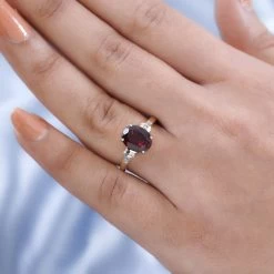 LUXORO 10K Yellow Gold Premium Natural Tanzanian Wine Garnet, Diamond Ring (2.50 G) 3.00 Ctw -Jewelry store 7340961 2