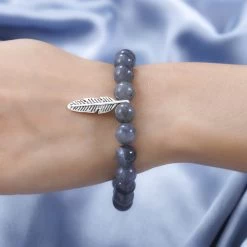 Artisan Crafted Malagasy Labradorite Beaded Feather Charm Bracelet In Sterling Silver (7.25 In) 163.40 Ctw -Jewelry store 7383904 2