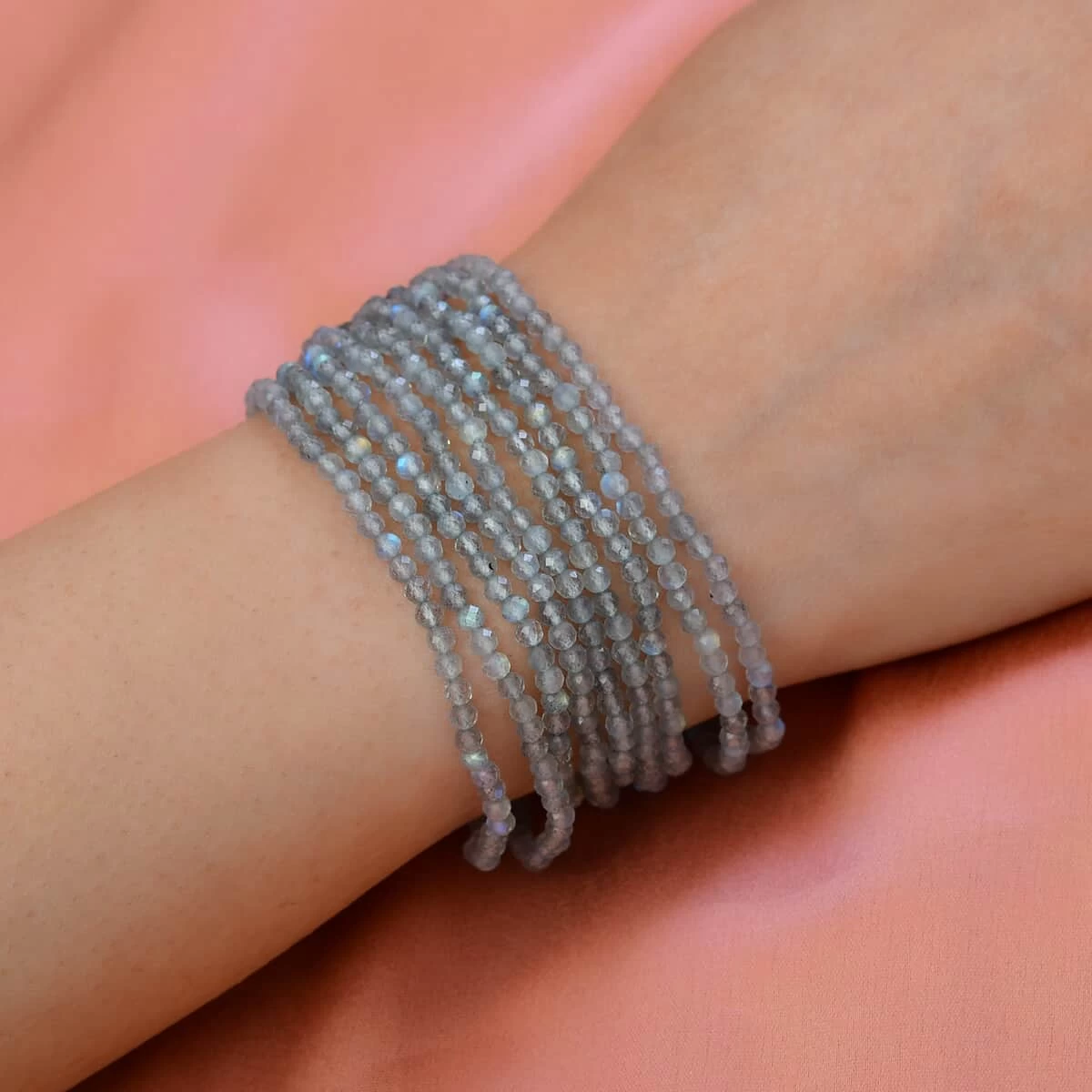 Malagasy Labradorite Multi-row Bracelet In Sterling Silver (7.25 In) 118.00 Ctw 5 Malagasy Labradorite Multi-row Bracelet In Sterling Silver (7.25 In) 118.00 Ctw - Image 3