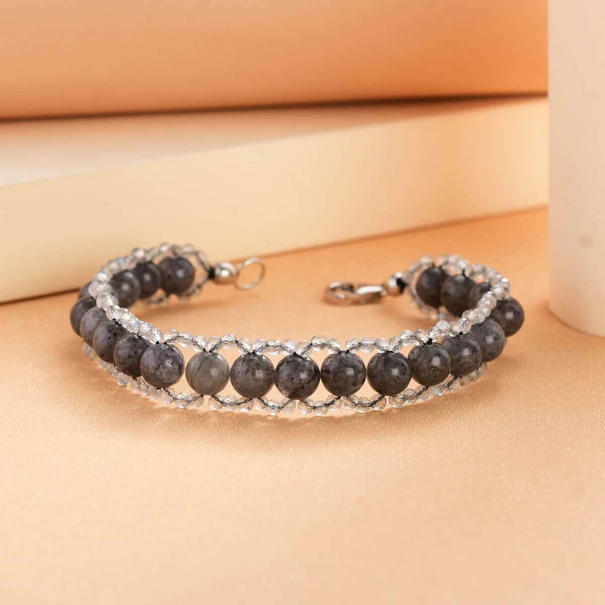 Malagasy Labradorite Bracelet In Sterling Silver (7.25 In) 62.00 Ctw 4 Malagasy Labradorite Bracelet In Sterling Silver (7.25 In) 62.00 Ctw - Image 2