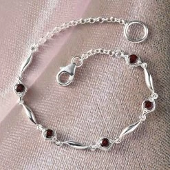 Mozambique Garnet Station Bracelet In Sterling Silver, 925 Sterling Silver Bracelet For Women (7.25 In) 1.10 Ctw -Jewelry store 7540581 3