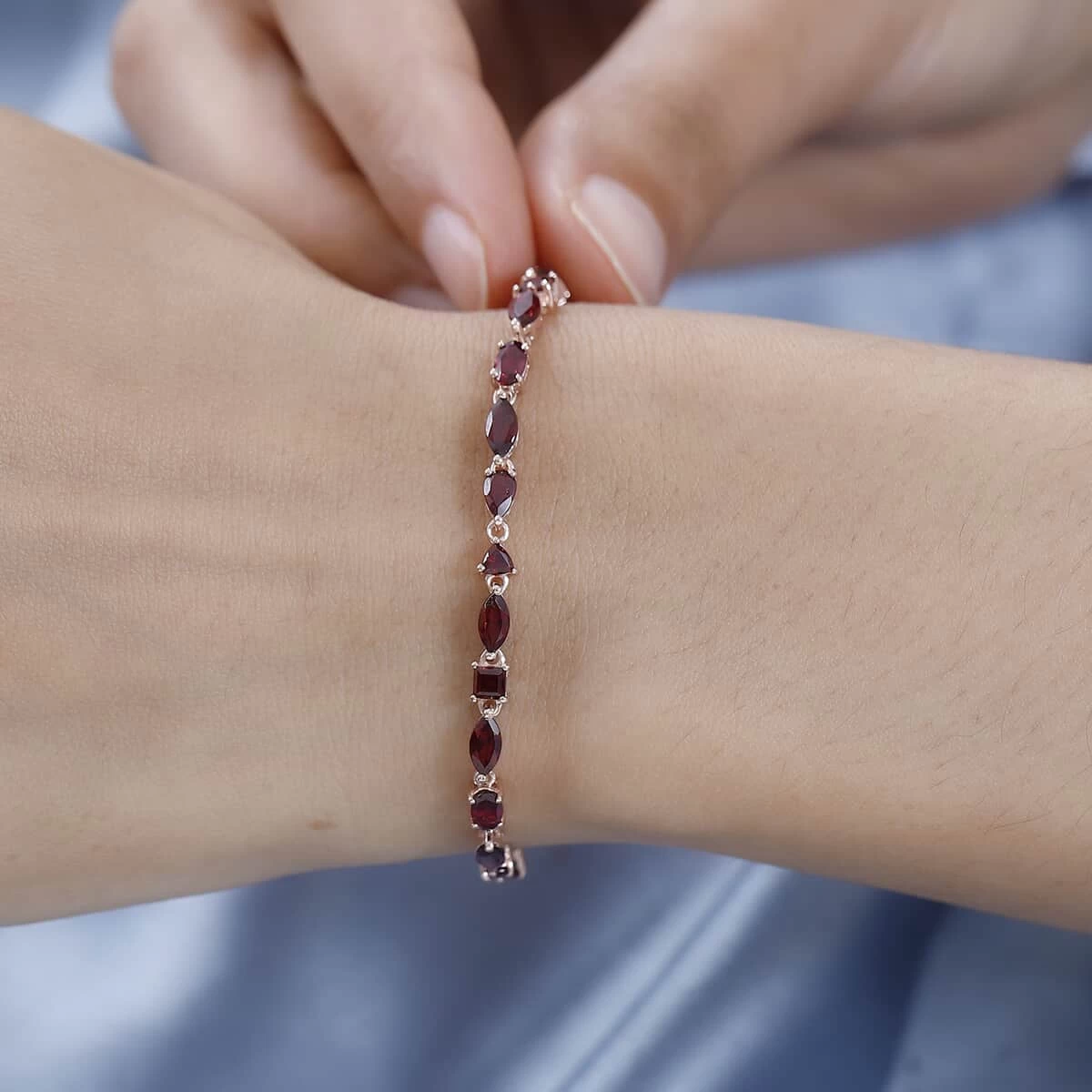 Premium Anthill Garnet Bracelet In Vermeil RG Over Sterling Silver (6.50 In) 6.85 Ctw 5 Premium Anthill Garnet Bracelet In Vermeil RG Over Sterling Silver (6.50 In) 6.85 Ctw - Image 3