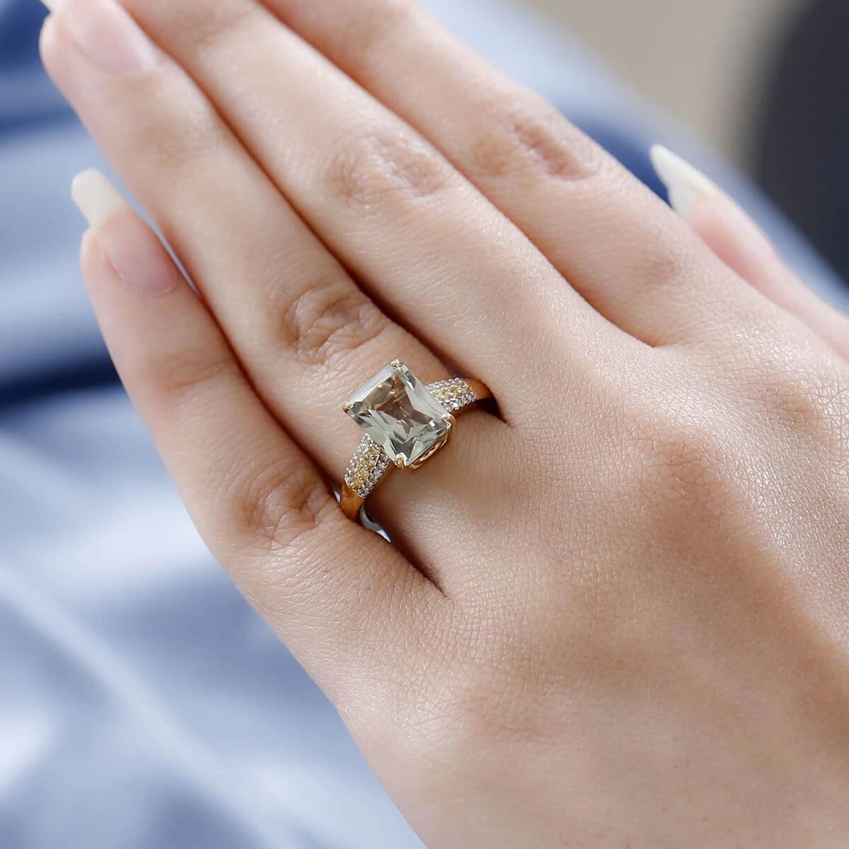 Iliana 18K Yellow Gold Radiant Cut AAA Turkizite, SI Natural Yellow And White Diamond Ring 4.15 Grams 4.10 Ctw 5 Iliana 18K Yellow Gold Radiant Cut AAA Turkizite, SI Natural Yellow And White Diamond Ring 4.15 Grams 4.10 Ctw - Image 3