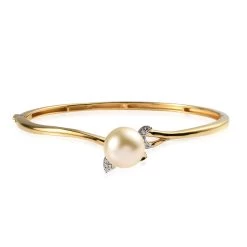 South Sea Golden Pearl And White Zircon Bangle Bracelet In Vermeil Yellow Gold Over Sterling Silver (7.25 In) 0.25 Ctw