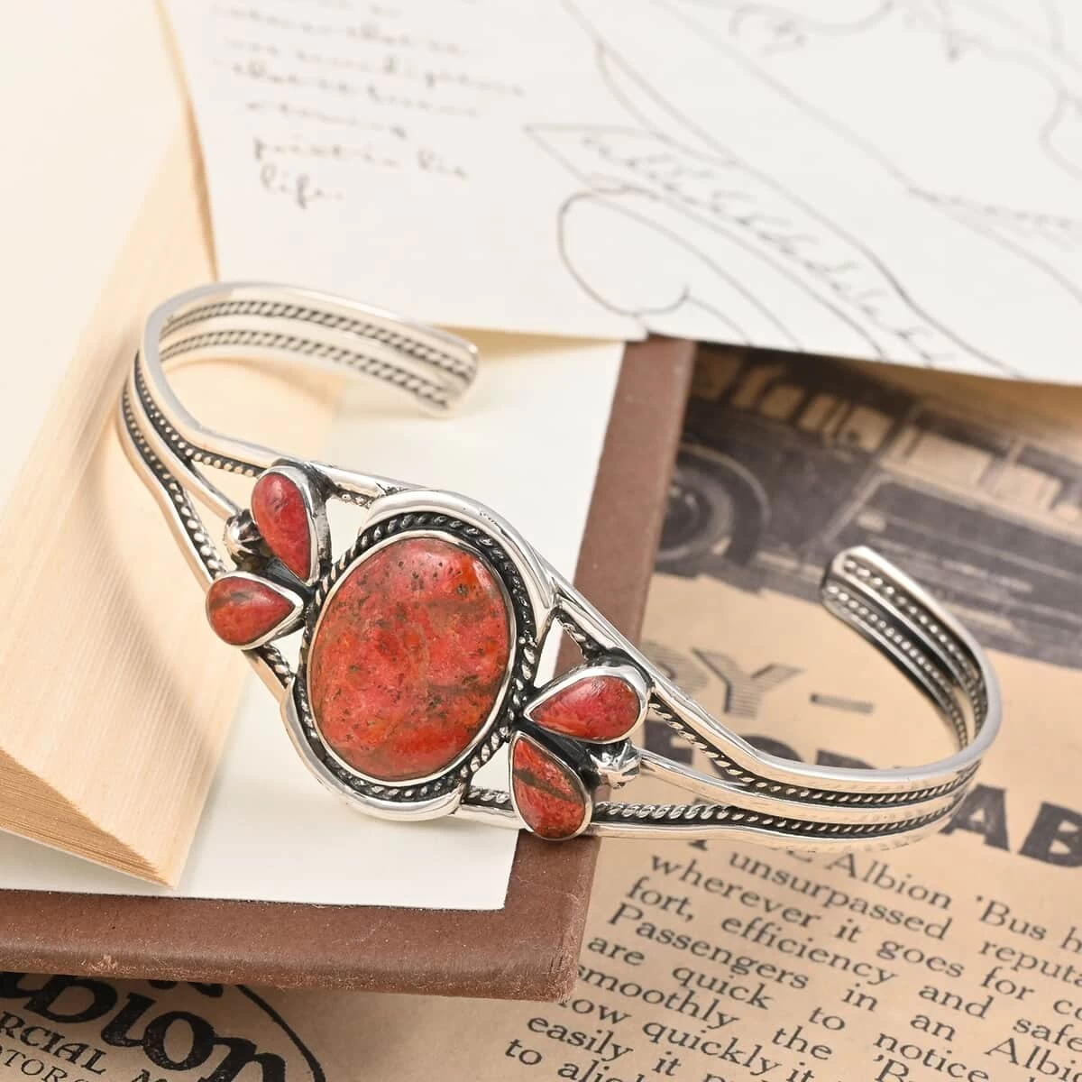 Santa Fe Style Plum Coral Bracelet In Sterling Silver (6.50 In) 14.50 Ctw 4 Santa Fe Style Plum Coral Bracelet In Sterling Silver (6.50 In) 14.50 Ctw - Image 2