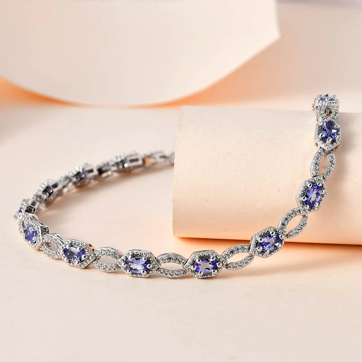 Tanzanite And White Zircon Bracelet In Platinum Over Sterling Silver (8.00 In) 3.90 Ctw 4 Tanzanite And White Zircon Bracelet In Platinum Over Sterling Silver (8.00 In) 3.90 Ctw - Image 2