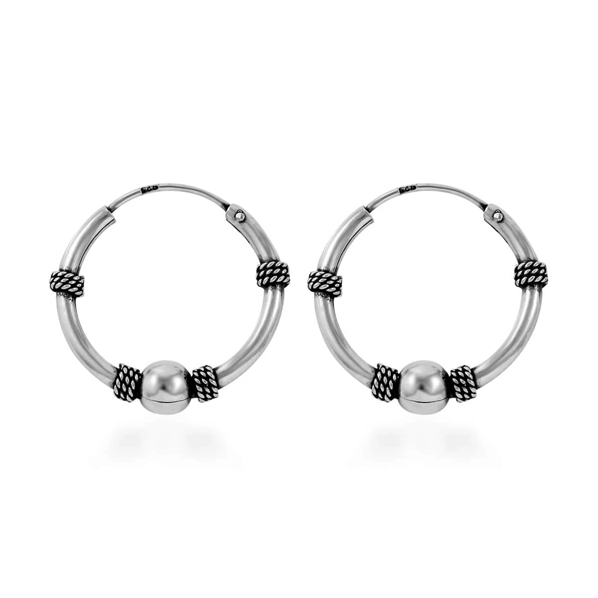 Sterling Silver Hoop Earrings 2.70 Grams 5 Sterling Silver Hoop Earrings 2.70 Grams - Image 3