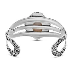DOORBUSTER BALI GODDESS Carved Bone, Natural Arizona Sleeping Beauty Turquoise Cuff Bracelet In Sterling Silver (7.25 In) (39.55 G) 0.65 Ctw 10 DOORBUSTER BALI GODDESS Carved Bone, Natural Arizona Sleeping Beauty Turquoise Cuff Bracelet In Sterling Silver (7.25 In) (39.55 G) 0.65 Ctw -Jewelry store 8923516 3